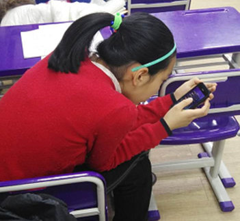 14少女頸椎老化程度相當(dāng)于50歲 因經(jīng)常玩手機(jī)導(dǎo)致 14少女頸椎老化程度相當(dāng)于50歲 因經(jīng)常玩手機(jī)導(dǎo)致