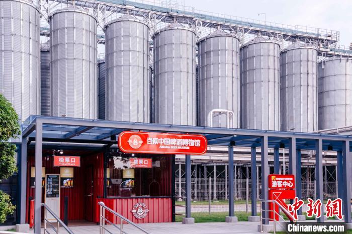 圖為基地原料立倉。　李南軒 攝