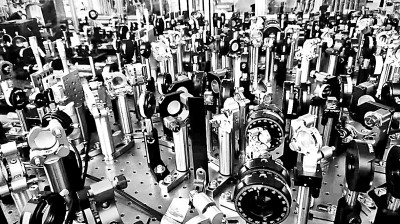 量子計算原型機“九章三號”實驗裝置示意圖（部分）。圖片由中國科學技術大學提供